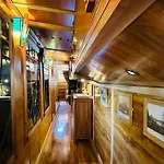 船上ホテル Unique Houseboat Experience I Break ヨーク